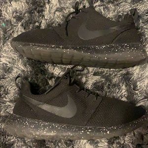 Nike Roshe sneakers